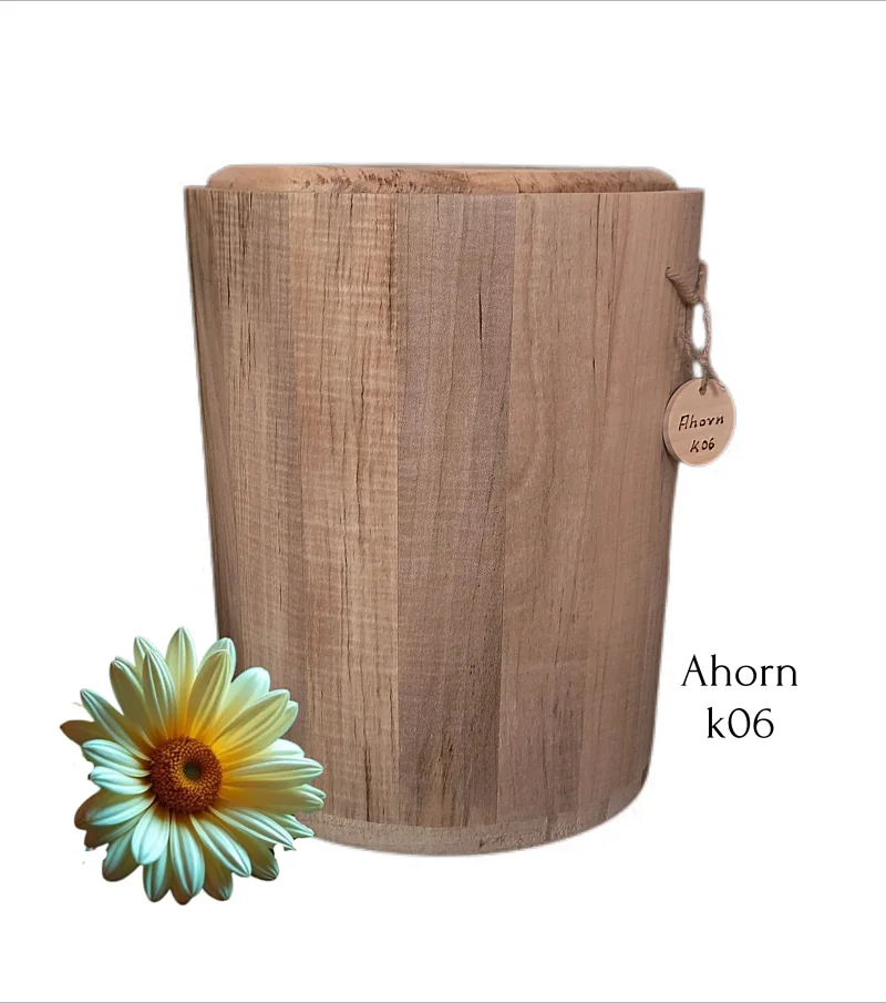 Holz Urne - Ahorn k06
